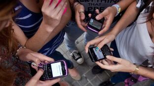 El aumento de la faltas de ortograf&iacute;a y el uso de nuevas palabras entre los j&oacute;venes preocupa en el D&iacute;a Mundial de las Redes Sociales