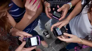 El aumento de la faltas de ortografía y el uso de nuevas palabras entre los jóvenes preocupa en el Día Mundial de las Redes Sociales El aumento de la faltas de ortografía y el uso de nuevas palabras entre los jóvenes preocupa en el Día Mundial de las Redes Sociales