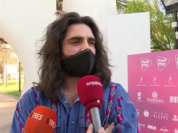 Guillermo Furiase, el hijo de Lolita Flores, habla de la boda de su hermana Elena Guillermo Furiase, el hijo de Lolita Flores, habla de la boda de su hermana Elena