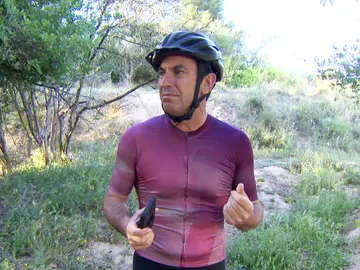 El GPS se la lía a Arturo Valls de camino a '¡Ahora caigo!'... ¡pero El Monaguillo le sustituye! El GPS se la lía a Arturo Valls de camino a '¡Ahora caigo!'... ¡pero El Monaguillo le sustituye!