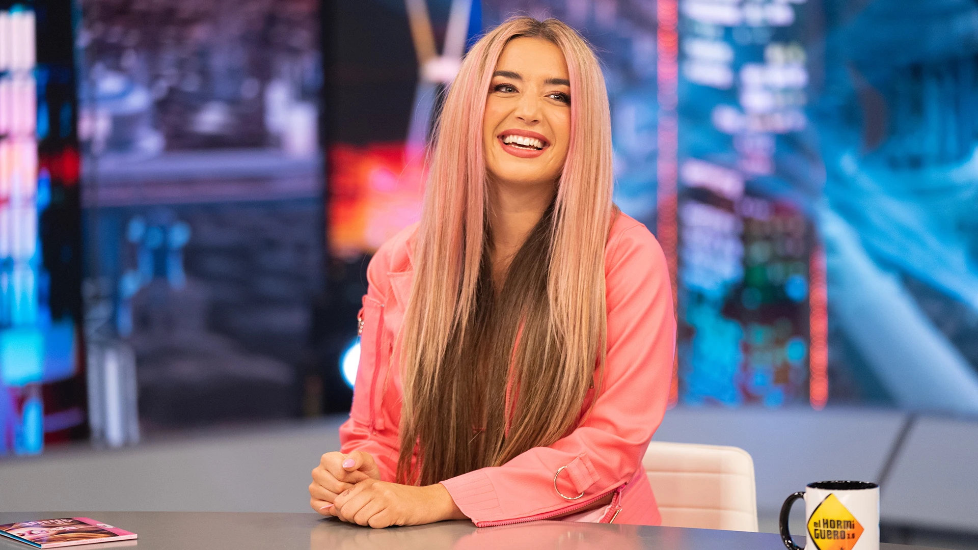 Lola Índigo recuerda sus inicios en China: "Aprendí lo básico para sobrevivir" Lola Índigo recuerda sus inicios en China: "Aprendí lo básico para sobrevivir"