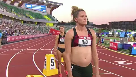 Lindsay Flach, la atleta embarazada de casi 5 meses que compitió por ir a los Juegos Olímpicos Lindsay Flach, la atleta embarazada de casi 5 meses que compitió por ir a los Juegos Olímpicos