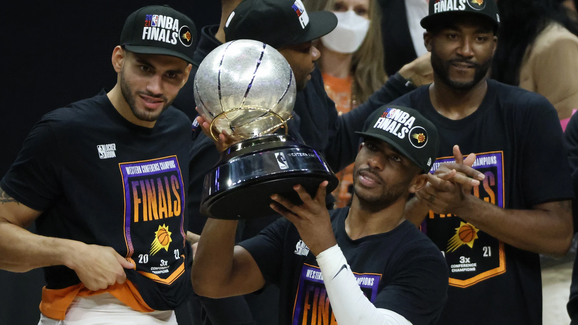 Los Suns se meten en la final de la NBA tras una exhibición de Chris Paul