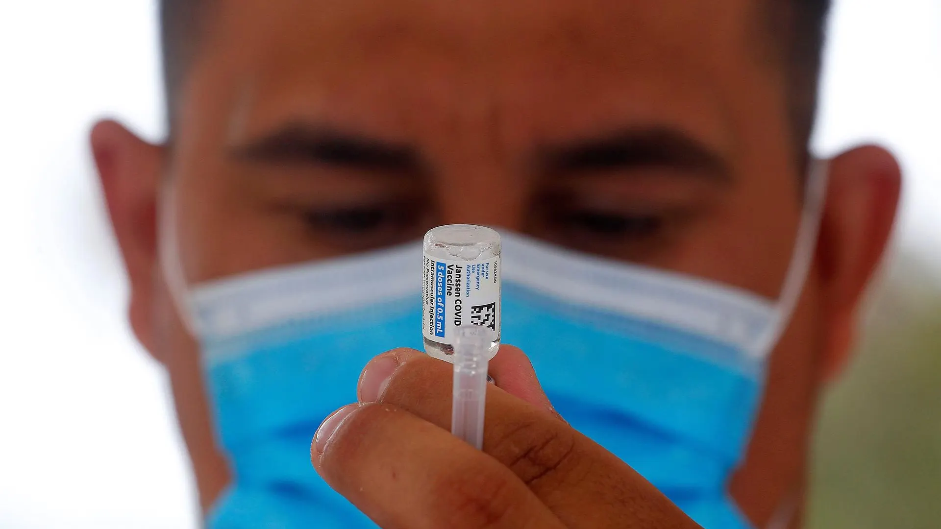 La OMS advierte de una nueva ola de coronavirus en Europa en verano salvo que "seamos disciplinados" La OMS advierte de una nueva ola de coronavirus en Europa en verano salvo que "seamos disciplinados"