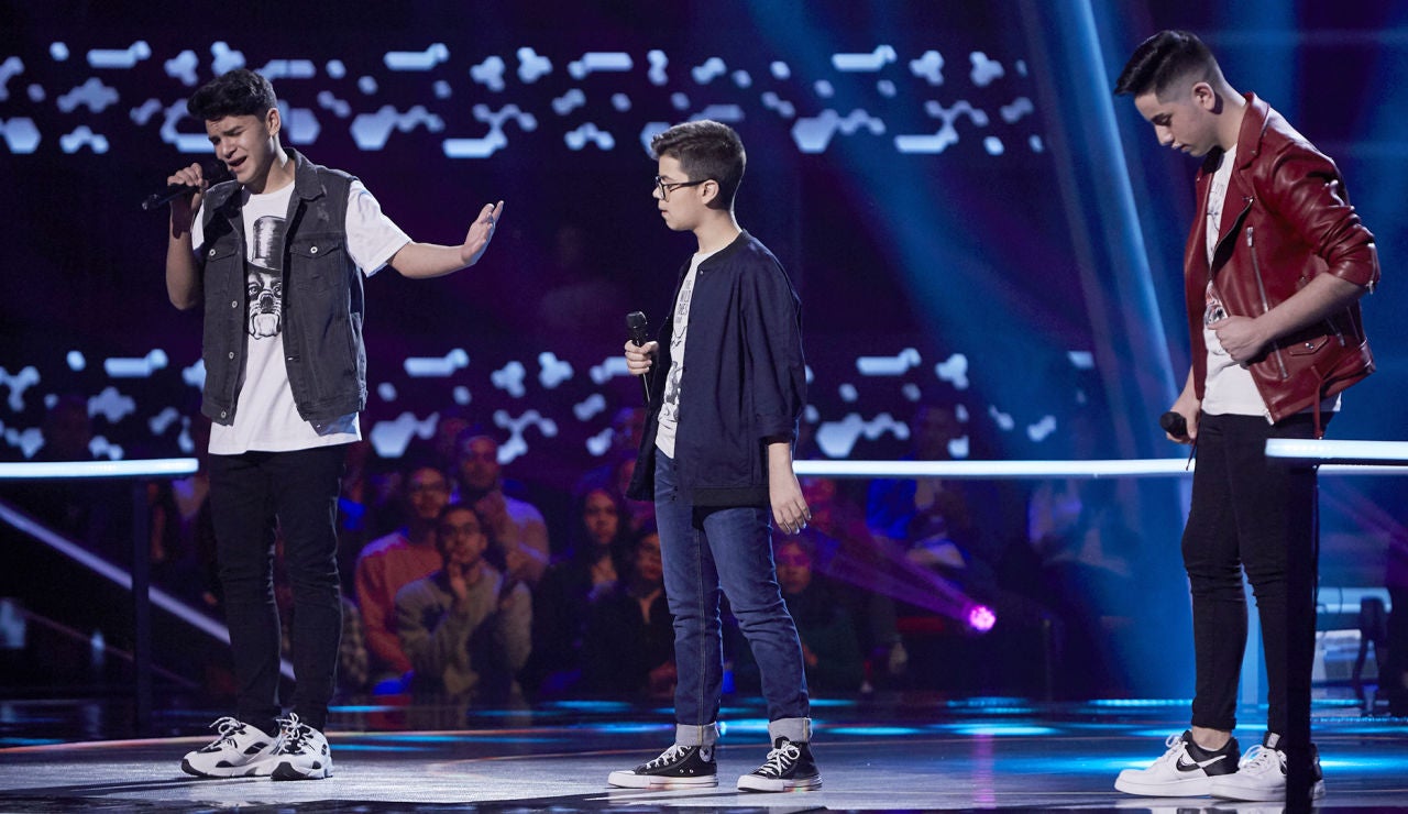 Samuel, Marcos y Manuel cantan 'Desencuentro' en las Batallas de 'La Voz Kids'