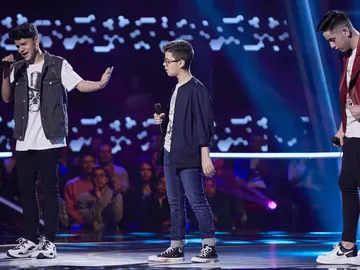 Samuel, Marcos y Manuel cantan 'Desencuentro' en las Batallas de 'La Voz Kids' Samuel, Marcos y Manuel cantan 'Desencuentro' en las Batallas de 'La Voz Kids'