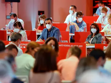 Pedro Sánchez reivindica la "valentía" del PSOE con los indultos que liga con el amor a España Pedro Sánchez reivindica la "valentía" del PSOE con los indultos que liga con el amor a España