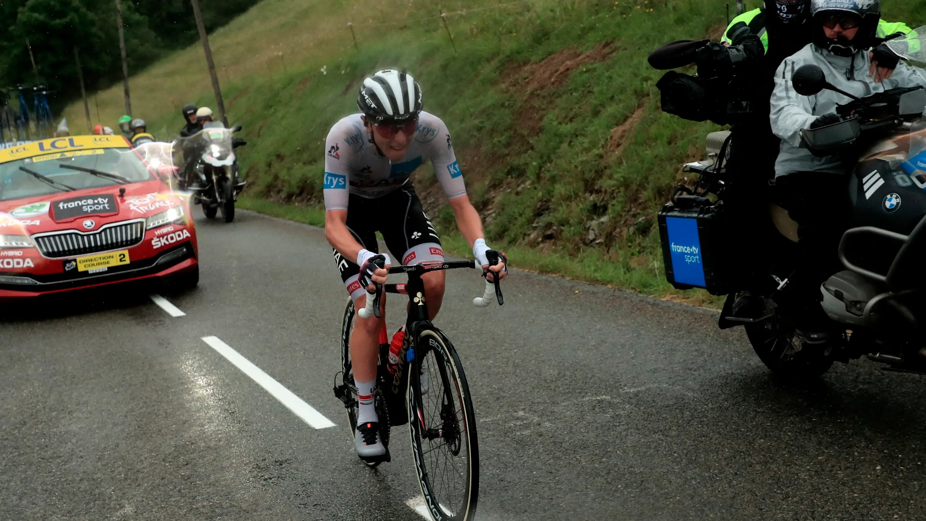 Dylan Teuns gana la primera etapa en los Alpes y Pogacar se muestra como el gran favorito al Tour de Francia Dylan Teuns gana la primera etapa en los Alpes y Pogacar se muestra como el gran favorito al Tour de Francia