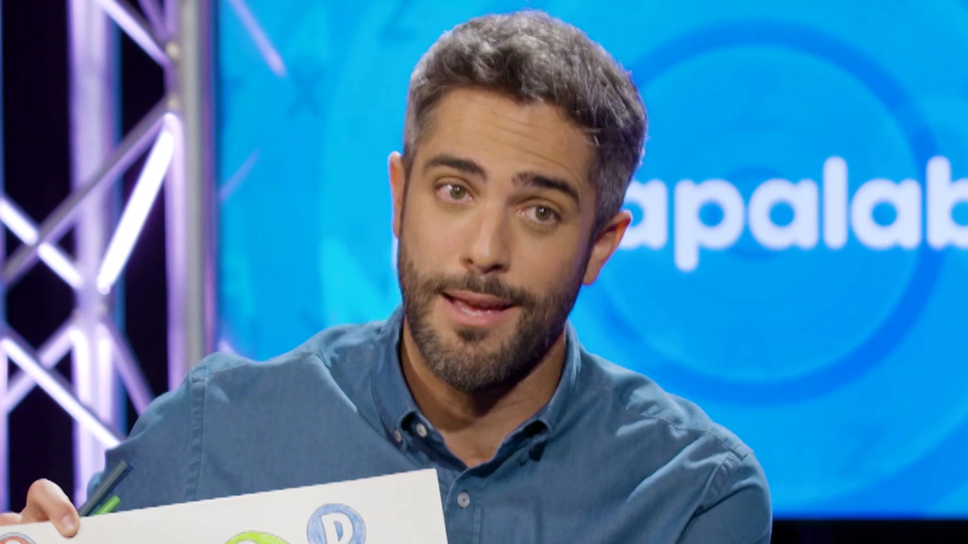 El homenaje de Roberto Leal a Pablo Díaz 'Pasapalabra'