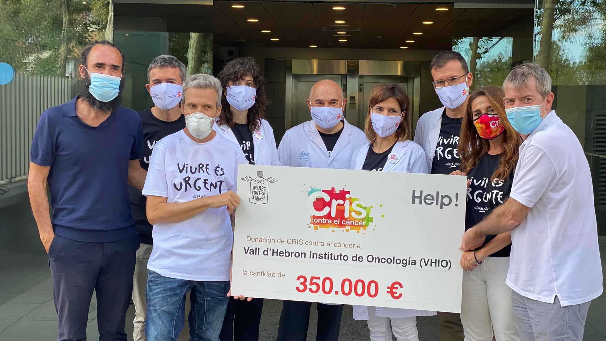 La iniciativa 'La camiseta de Pau' recauda 350.000 euros para la investigaci&oacute;n contra el c&aacute;ncer