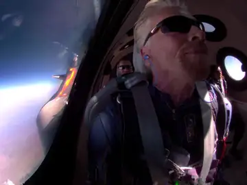 "Ha sido mágico": así define Richard Branson su primer viaje al espacio con Virgin Galactic "Ha sido mágico": así define Richard Branson su primer viaje al espacio con Virgin Galactic