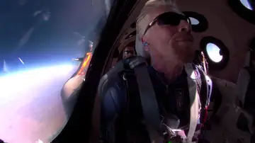 "Ha sido mágico": así define Richard Branson su primer viaje al espacio con Virgin Galactic "Ha sido mágico": así define Richard Branson su primer viaje al espacio con Virgin Galactic
