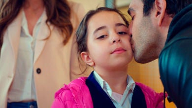 Öykü y Demir se hacen fuertes ante Cemal, al borde de la muerte: es la esperanza de vida para Öykü