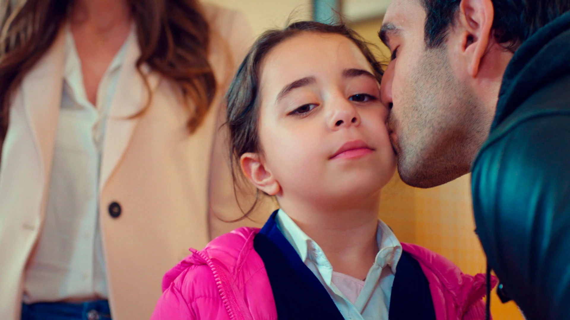 Öykü y Demir se hacen fuertes ante Cemal, al borde de la muerte: es la esperanza de vida para Öykü Öykü y Demir se hacen fuertes ante Cemal, al borde de la muerte: es la esperanza de vida para Öykü