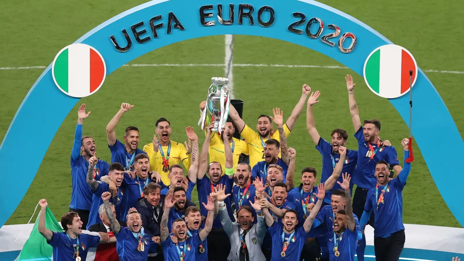 Italia gana su segunda Europa tras doblegar en los penaltis a Inglaterra en Wembley