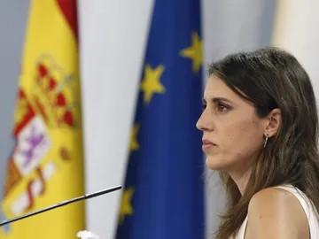 El juez imputa al tesorero y a la gerente de Podemos por el 'caso niñera' de Irene Montero El juez imputa al tesorero y a la gerente de Podemos por el 'caso niñera' de Irene Montero
