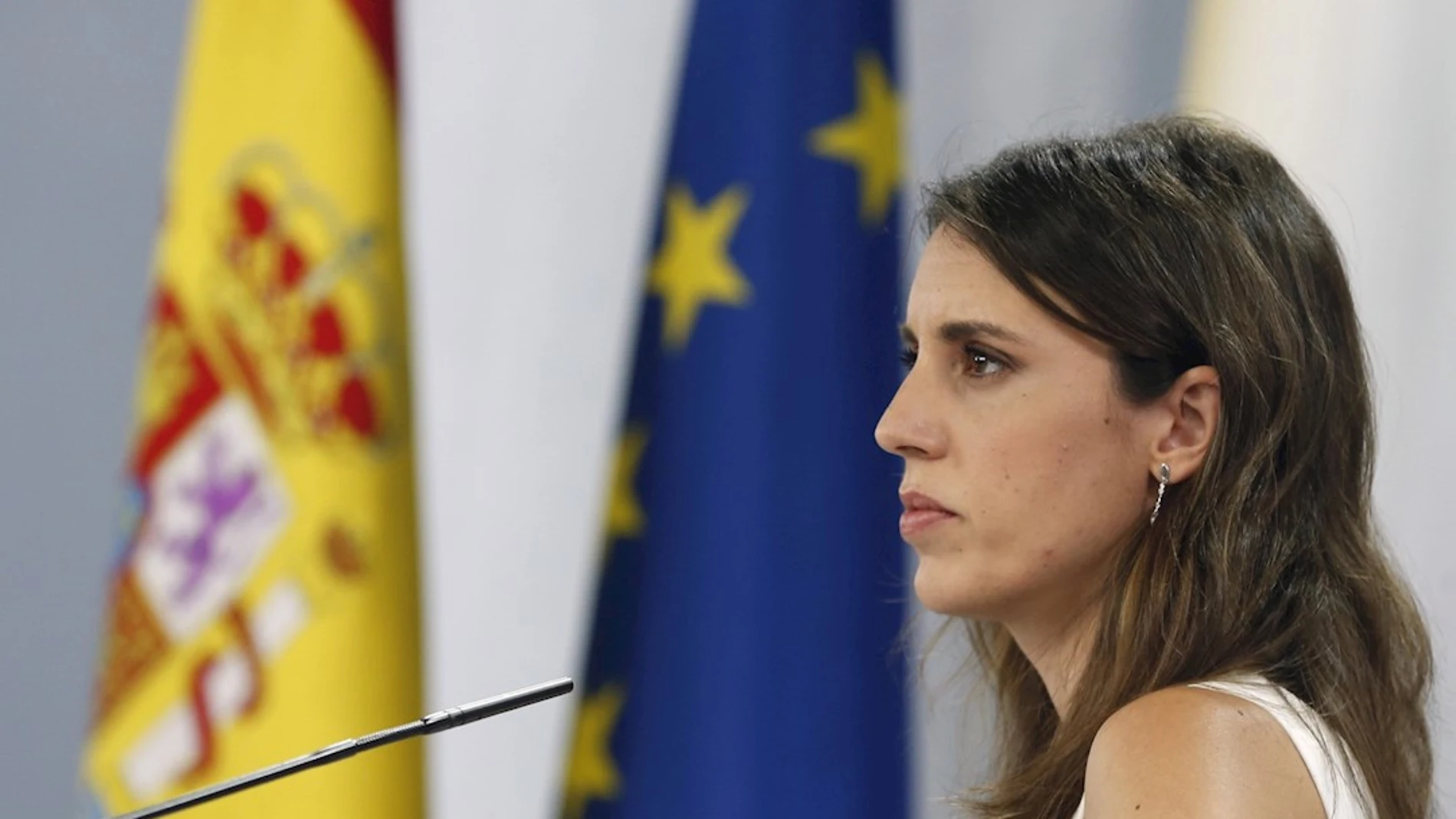 El juez imputa al tesorero y a la gerente de Podemos por el 'caso niñera' de Irene Montero