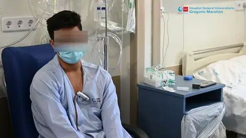 Esta es la historia de Javier, de 17 años, tras ser ingresado en UCI por Covid-19: "No sabía lo que era pero no quiero volver a estar ahí" Esta es la historia de Javier, de 17 años, tras ser ingresado en UCI por Covid-19: "No sabía lo que era pero no quiero volver a estar ahí"
