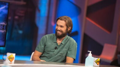 ¡Qué manera de romper el hielo!: Carlos Cuevas desvela lo primero que hizo al conocer a María León