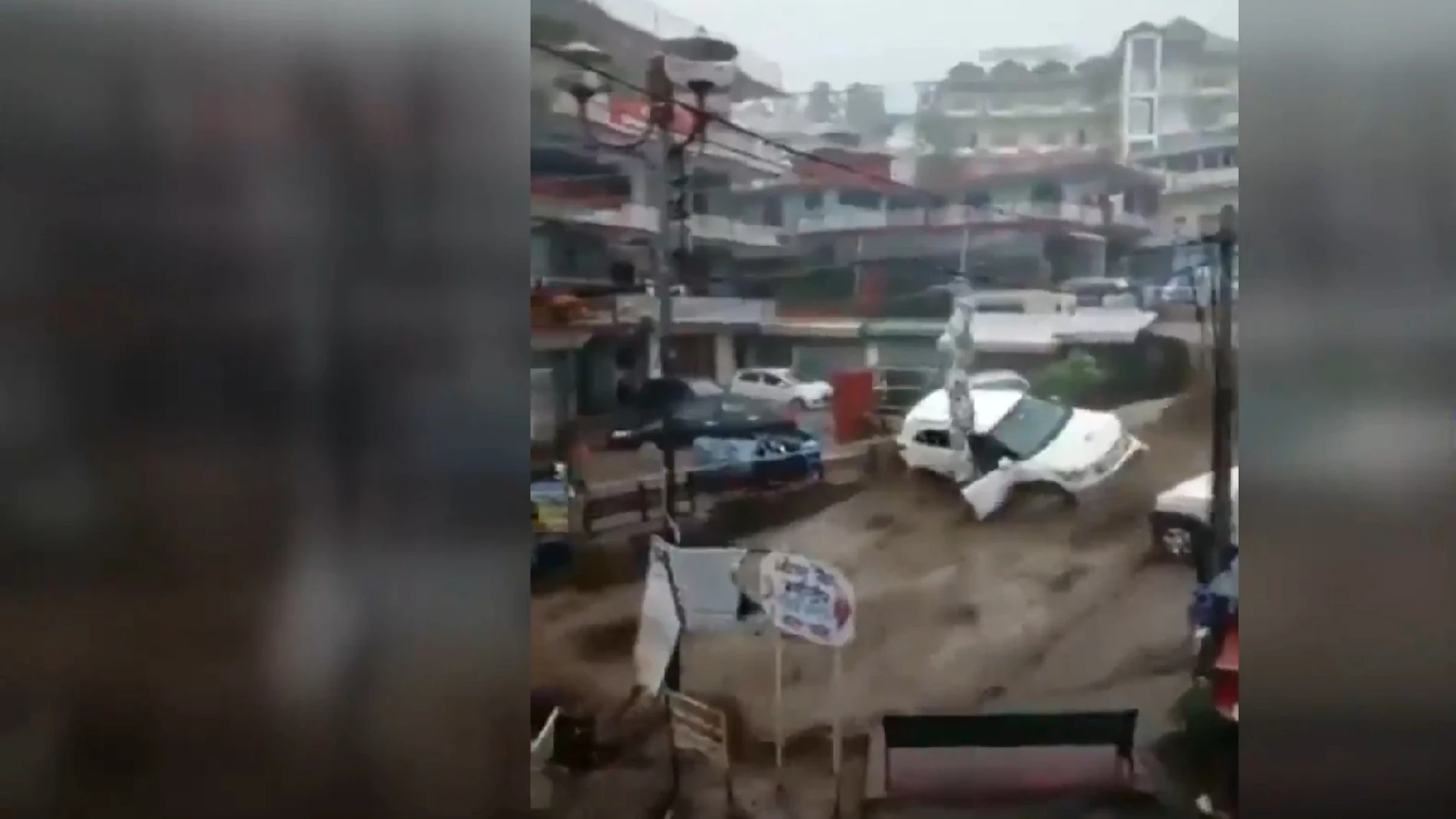 Las inundaciones provocan grandes daños en la India