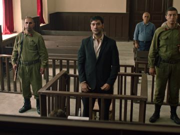 Yilmaz, solo y sin abogado, se enfrenta a la condena