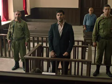 Yilmaz, solo y sin abogado, se enfrenta a la condena Yilmaz, solo y sin abogado, se enfrenta a la condena