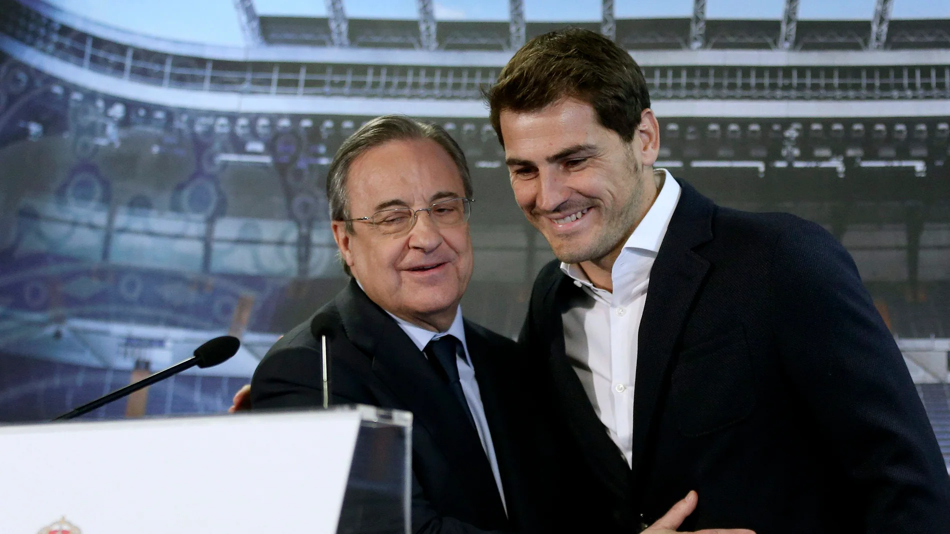 Florentino Pérez responde a las audios filtrados sobre Casillas y Raúl: &quot;Son conversaciones grabadas clandestinamente&quot;