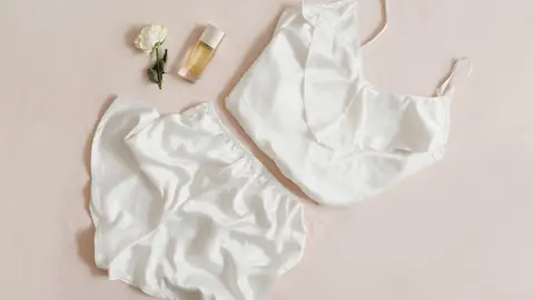 Ropa interior de seda Ropa interior de seda