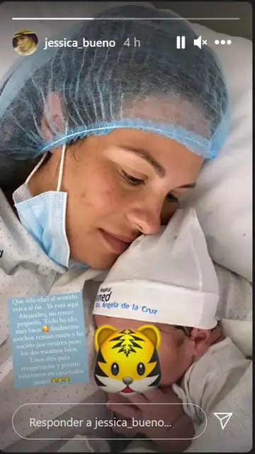 Jessica Bueno Jessica Bueno