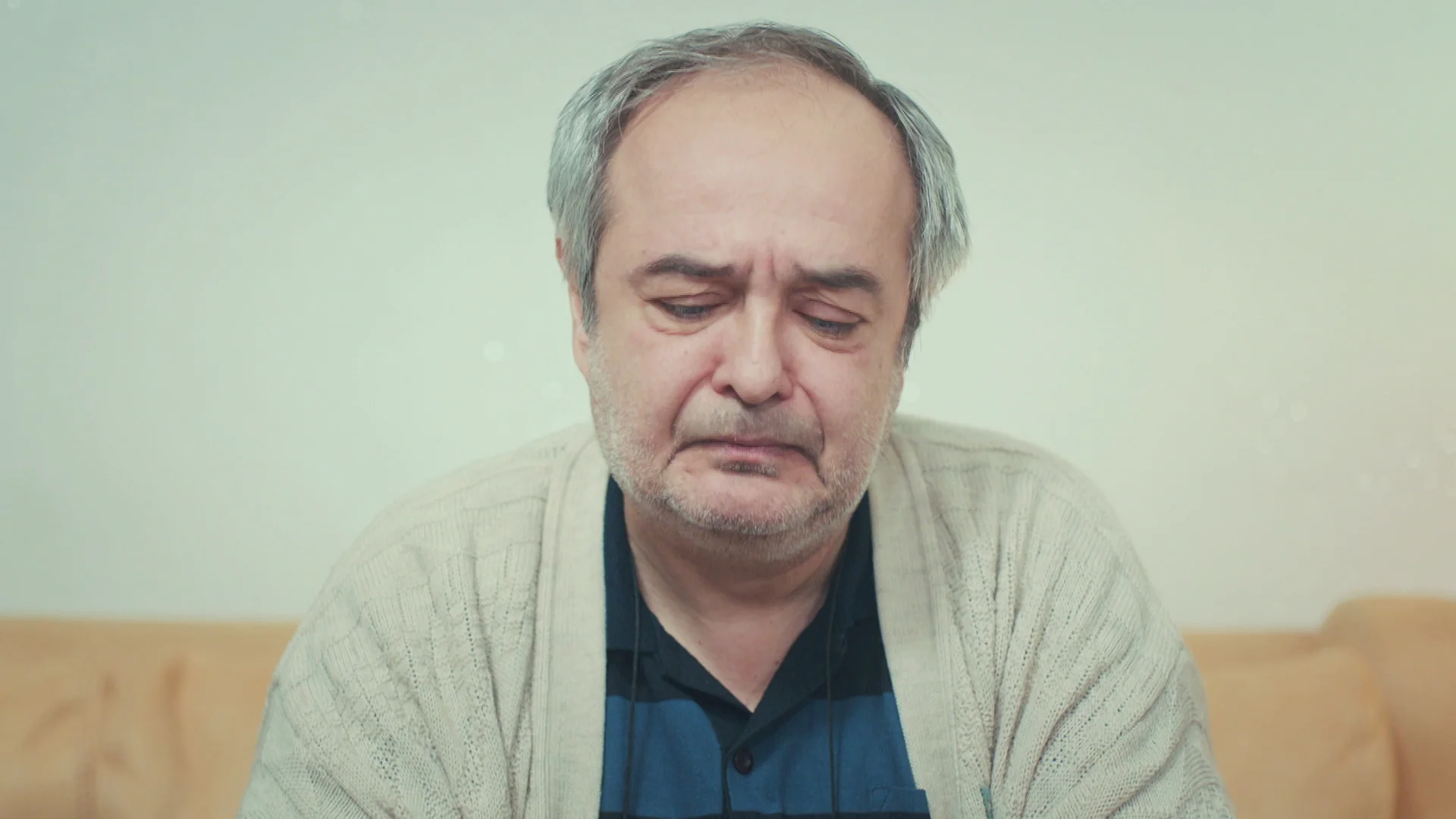 Enver descubre la verdad sobre la enfermedad mental de Sirin: “Lo mejor es ingresarla” Enver descubre la verdad sobre la enfermedad mental de Sirin: “Lo mejor es ingresarla”