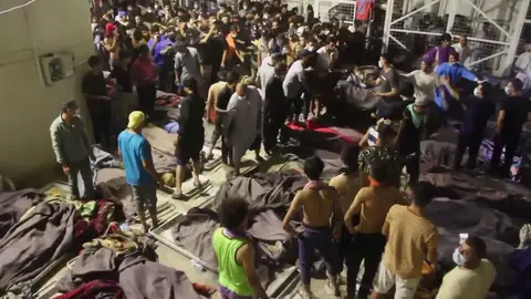 Imagen del incendio registrado en un hospital en Irak Imagen del incendio registrado en un hospital en Irak