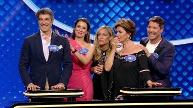 Así es 'Family Feud': dos grupos de famosos enfrentados con un único objetivo, adivinar la respuesta más popular