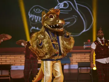 El Cocodrilo rebosa de energía con ‘Live while we’re young’ El Cocodrilo rebosa de energía con ‘Live while we’re young’