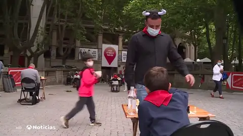 80 partidas de ajedrez sustituyen al que sería el último encierro de San Fermín 80 partidas de ajedrez sustituyen al que sería el último encierro de San Fermín