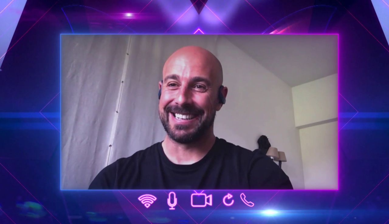Pepe Reina, tras quitarse la máscara del Pingüino de ‘Mask Singer’: “Ni en un partido he sudado tanto”