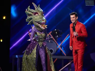 Nos colamos en su agenda: ¡la Dragona y Antonio Banderas se conocen! Nos colamos en su agenda: ¡la Dragona y Antonio Banderas se conocen!