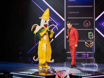 Javier Ambrossi, sobre la precisión de Plátano: “Estamos ante un cantante profesional” Javier Ambrossi, sobre la precisión de Plátano: “Estamos ante un cantante profesional”