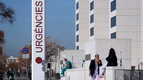 La familias de sanitarios muertos por Covid podrán solicitar la máxima distinción civil La familias de sanitarios muertos por Covid podrán solicitar la máxima distinción civil