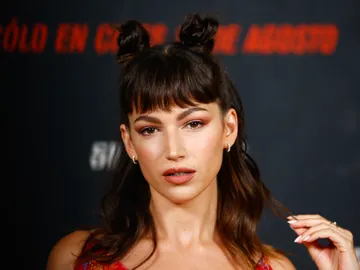 Úrsula Corberó sorprende con un look muy 'Tokyo' y flamenco Úrsula Corberó sorprende con un look muy 'Tokyo' y flamenco