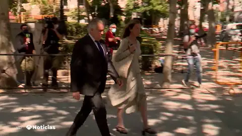 Bárcenas asegura ante el juez que los ministros de Fomento y Medioambiente del PP trataban con donantes de la Caja B Bárcenas asegura ante el juez que los ministros de Fomento y Medioambiente del PP trataban con donantes de la Caja B