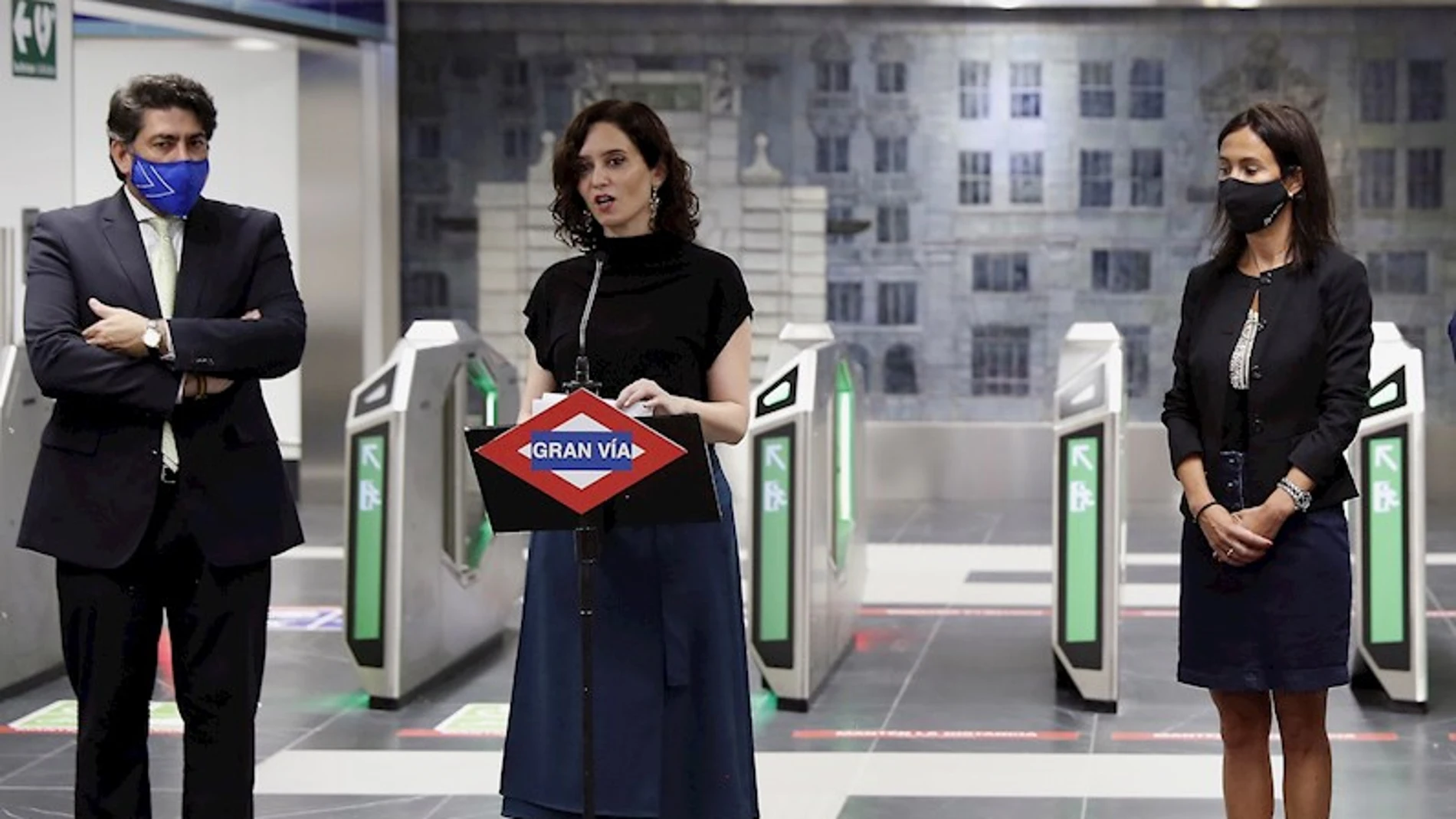 Metro de Madrid reabre la estación de Gran Vía con la inauguración de Díaz Ayuso tras más de 1.000 días cerrada