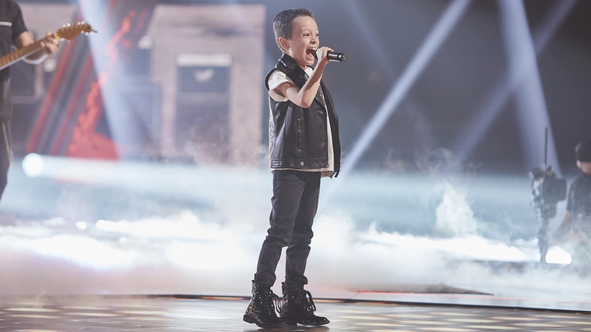 Jesús del Río canta ‘Back in black’ en la Semifinal de ‘La Voz Kids’