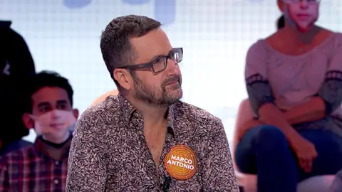 ¡Qué estilo! Marco Antonio vuelve a sorprender con su camisa ¡Qué estilo! Marco Antonio vuelve a sorprender con su camisa