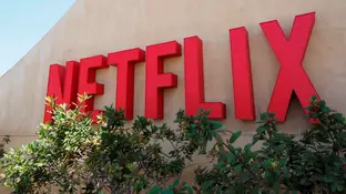 el logotipo de la plataforma líder de televisión por internet a nivel mundial, Netflix, en su sede de Los Gatos, California Logotipo de Netflix, en su sede de California, Estados Unidos
