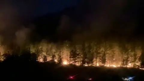 Tres muertos y más de 50 heridos en los incendios de Turquía her Tres muertos y más de 50 heridos en los incendios de Turquía her