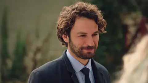 Birkan Sokullu, acerca de los sentimientos de Han hacia Inci: “Encuentra el amor al conocerla” Entrevista exclusiva