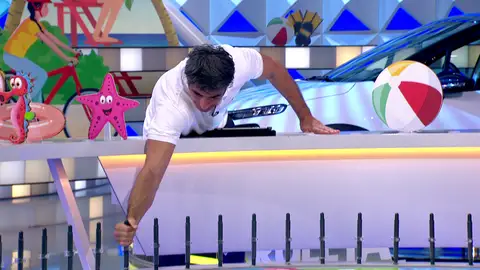 Jorge Fernández alucina con la manera de tirar de una concursante Jorge Fernández alucina con la manera de tirar de una concursante