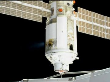 El laboratorio multiusos ruso Naúka llega a la Estación Espacial Internacional con éxito