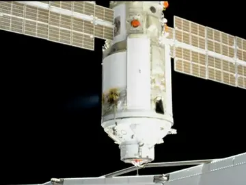 El laboratorio multiusos ruso Naúka llega a la Estación Espacial Internacional con éxito El laboratorio multiusos ruso Naúka llega a la Estación Espacial Internacional con éxito