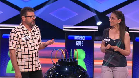 ¿Te gusta hacer rutas con la moto? Alberto y Ana Belén de los ‘Libérrimos’ te dan unas magníficas ideas en ‘¡Boom!’ ¿Te gusta hacer rutas con la moto? Alberto y Ana Belén de los ‘Libérrimos’ te dan unas magníficas ideas en ‘¡Boom!’